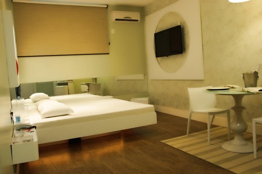 Pousada E Motel Blue Inn Cascavel  Bagian luar foto