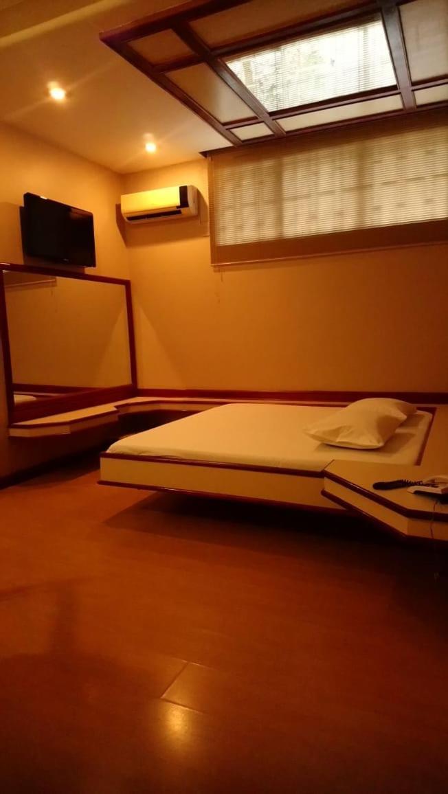 Pousada E Motel Blue Inn Cascavel  Bagian luar foto